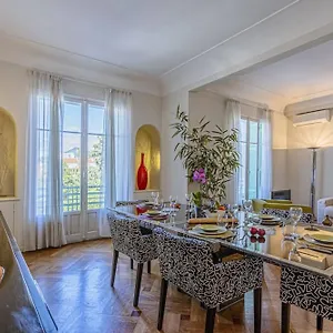 Appartement Victor Hugo - Beautiful - View Over Garden, Nice