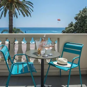 Mercure Marché Aux Fleurs Nizza